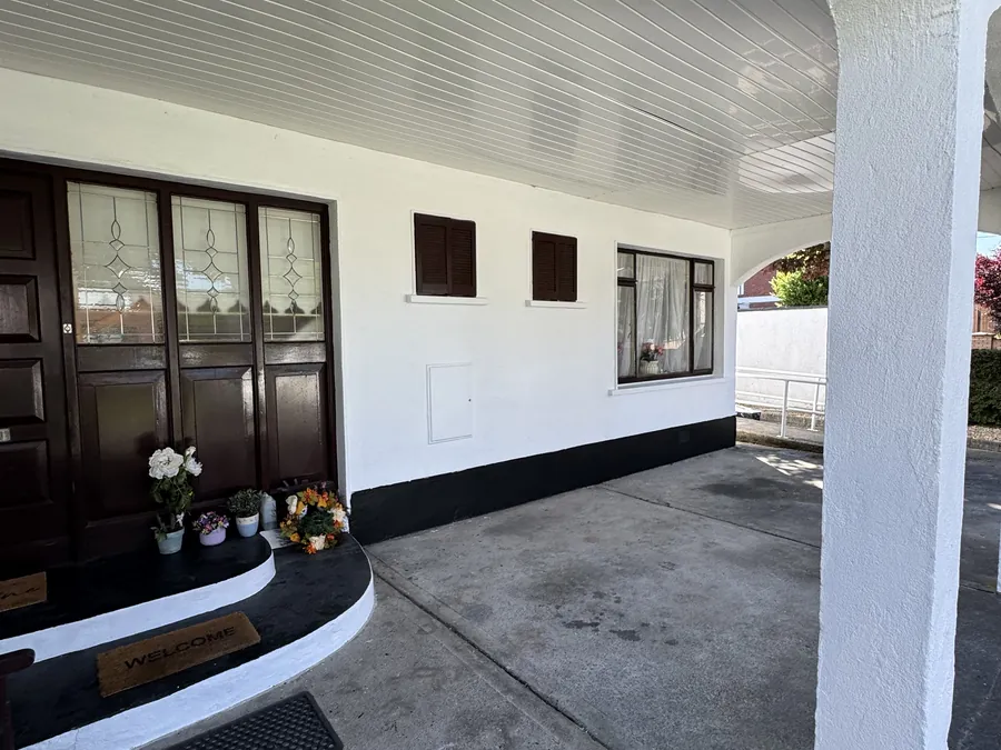 Interior painting in Castleknock, Dublin 15 by Original Dublin Painter