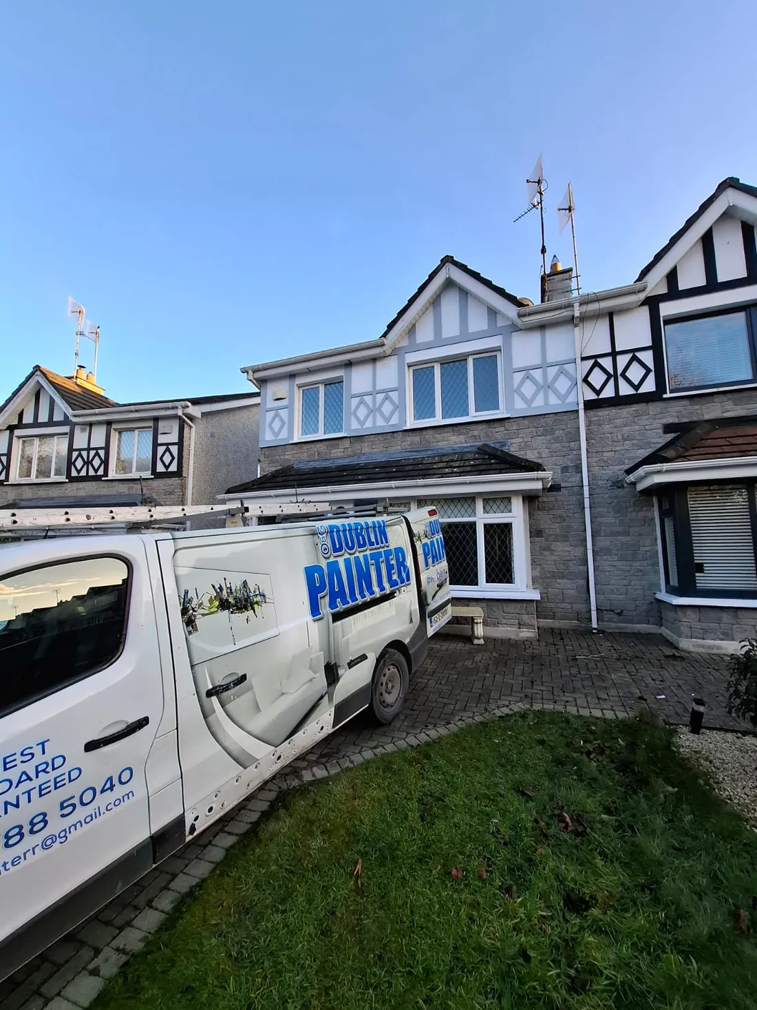 Original Dublin Painter van at a Dublin job